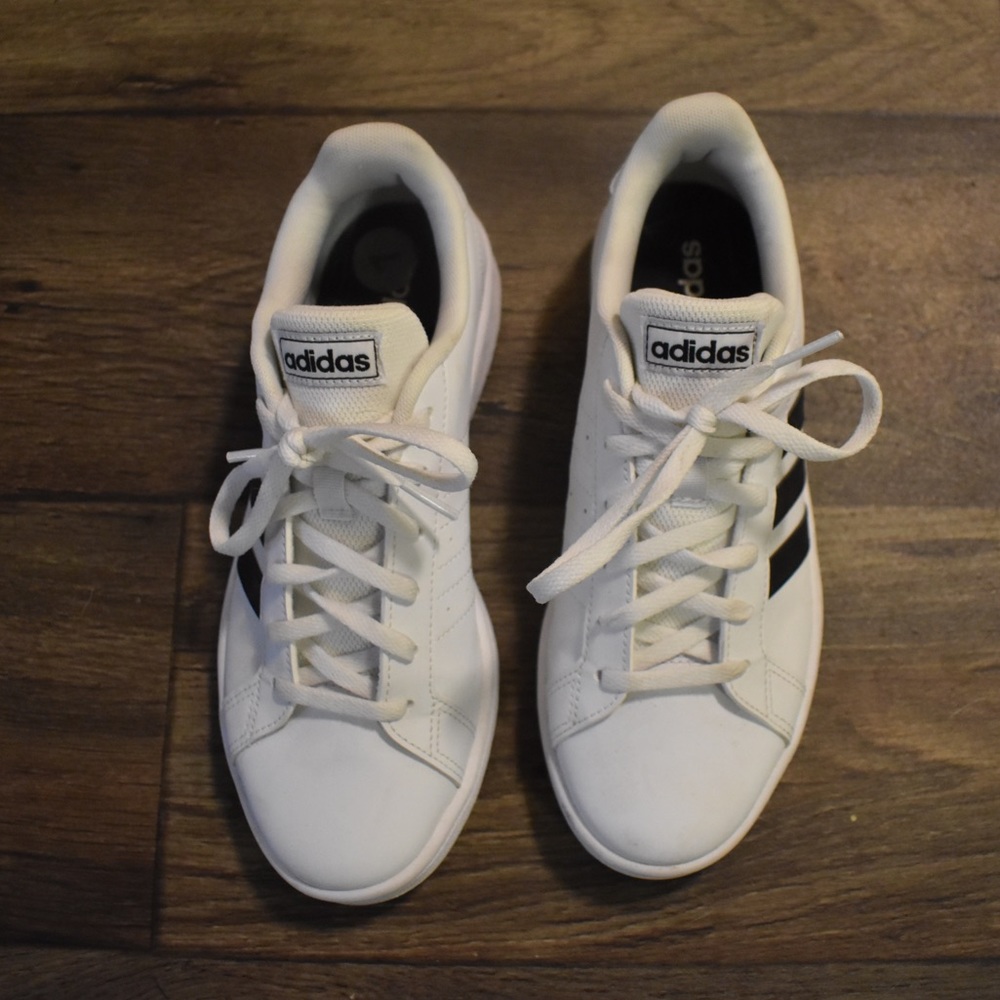 Womens Adidas shoes